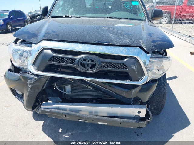 Toyota Tacoma Base V6 2015 3TMLU4EN4FM177007 Image 6