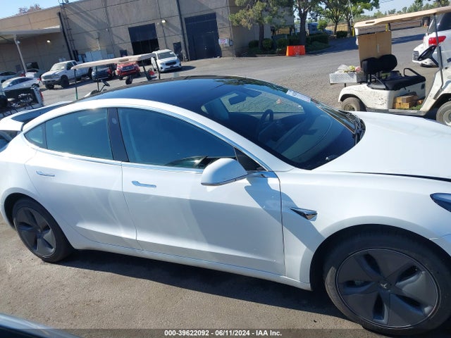 Tesla Model 3 Long Range/mid Range/standard Range/standard Range Plus 2019 5YJ3E1EA1KF484450 Image 14