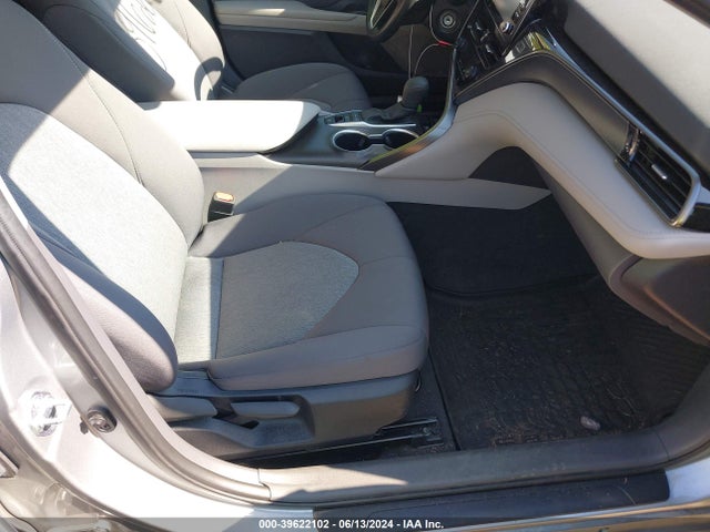 Toyota Camry Le Awd 2022 4T1C11BK8NU064152 Image 5