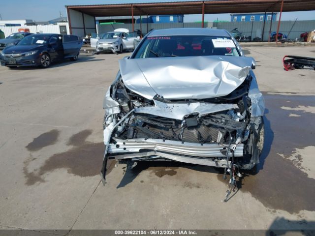 JTDKARFU3L3118972 Toyota Prius Le