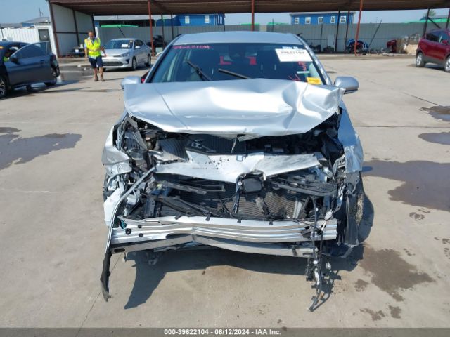 JTDKARFU3L3118972 Toyota Prius Le