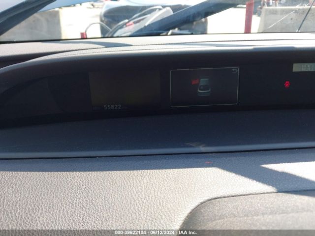 JTDKARFU3L3118972 Toyota Prius Le
