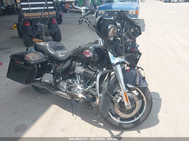 2006 HARLEY-DAVIDSON FLHTCUI 1HD1FCW166Y643997