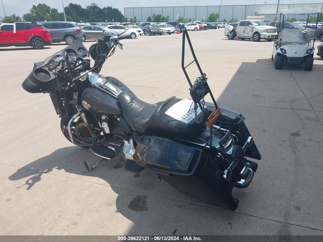 2006 HARLEY-DAVIDSON FLHTCUI 1HD1FCW166Y643997 Photo 2