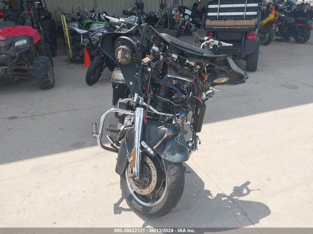 2006 HARLEY-DAVIDSON FLHTCUI 1HD1FCW166Y643997 Photo 4