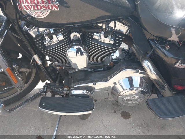 2006 HARLEY-DAVIDSON FLHTCUI 1HD1FCW166Y643997 Photo 8