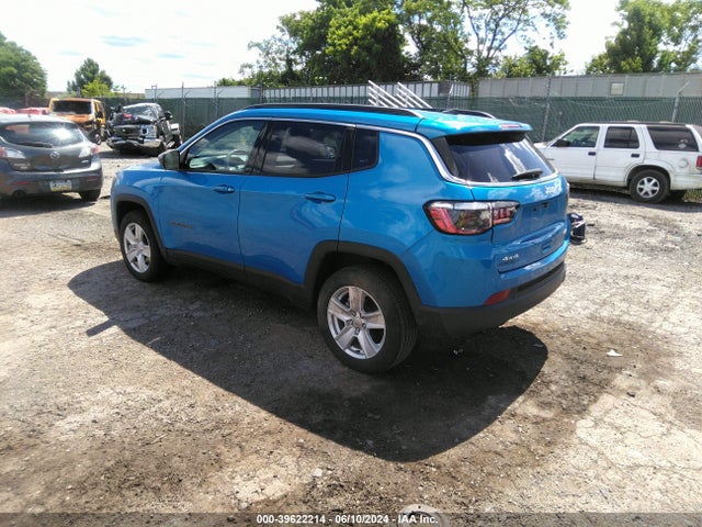 3C4NJDBB1NT154512 Jeep Compass Latitude 4x4