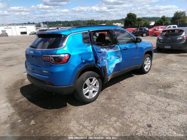 3C4NJDBB1NT154512 Jeep Compass Latitude 4x4