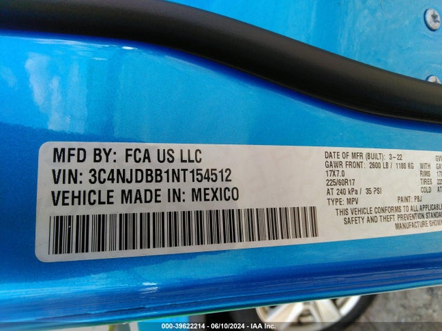 3C4NJDBB1NT154512 Jeep Compass Latitude 4x4