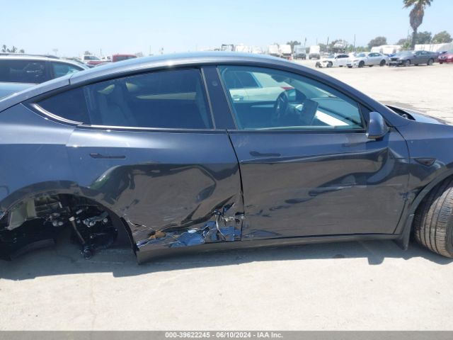7SAYGDED0RF025001 Tesla Model Y Rwd