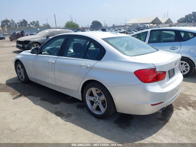 2013 BMW 328I WBA3C1C55DF439311 Photo 2