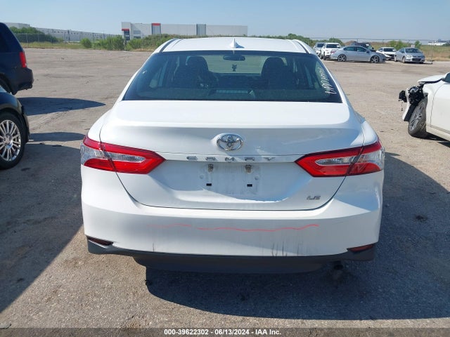 Toyota CAMRY LE 2020 4T1C11AK3LU928510 Image 16