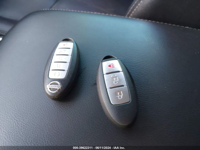 5N1AR2MM2EC711123 Nissan Pathfinder Sl