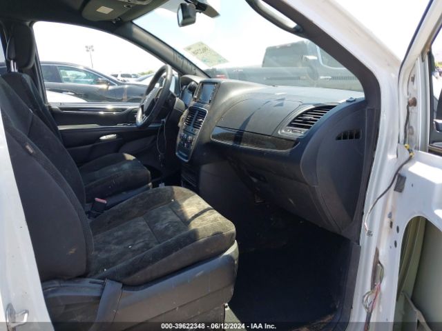2C4RDGBG2JR139830 Dodge Grand Caravan Se Plus