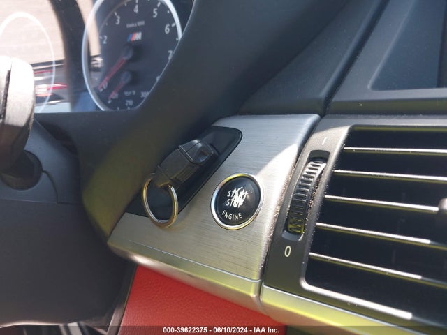 BMW X6 M 2014 5YMGZ0C55E0C40576 Image 11