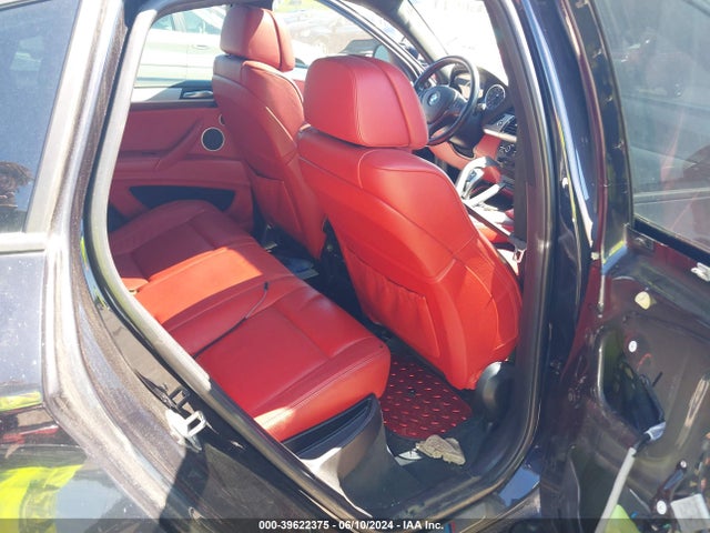 5YMGZ0C55E0C40576 BMW X6 M