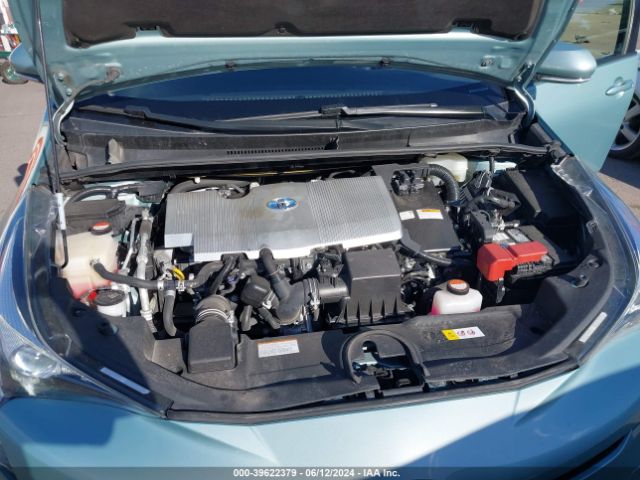 JTDKARFU3G3018215 Toyota Prius Three Touring