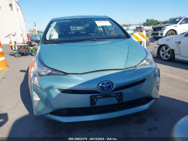 JTDKARFU3G3018215 Toyota Prius Three Touring