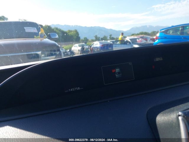 JTDKARFU3G3018215 Toyota Prius Three Touring
