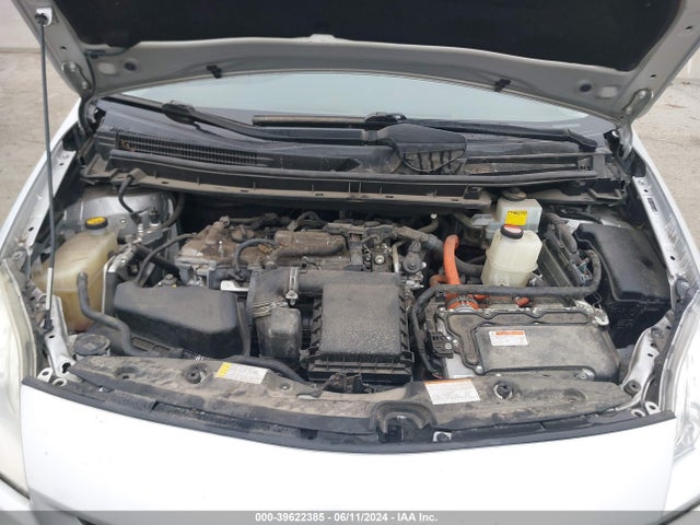 Toyota Prius Two 2015 JTDKN3DU5F0465486 Image 10