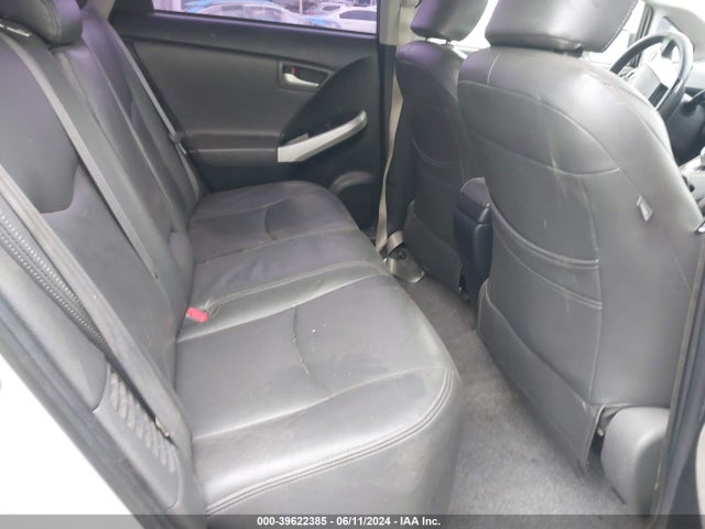 Toyota Prius Two 2015 JTDKN3DU5F0465486 Image 8