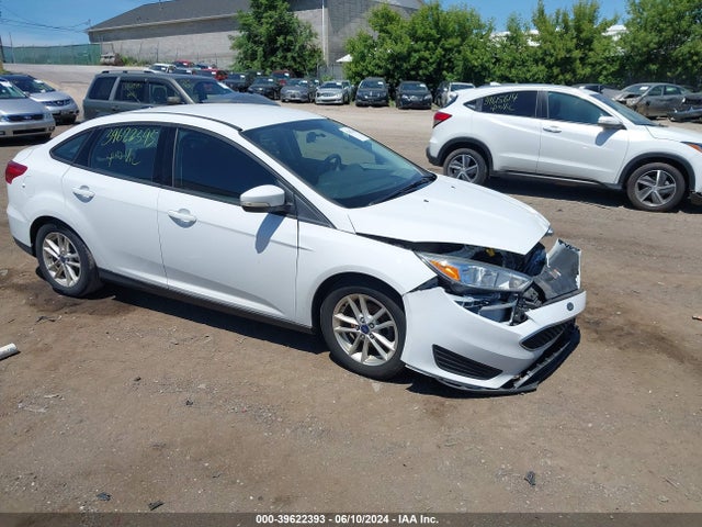 Ford FOCUS SE 2016 1FADP3F2XGL239903 Image 6