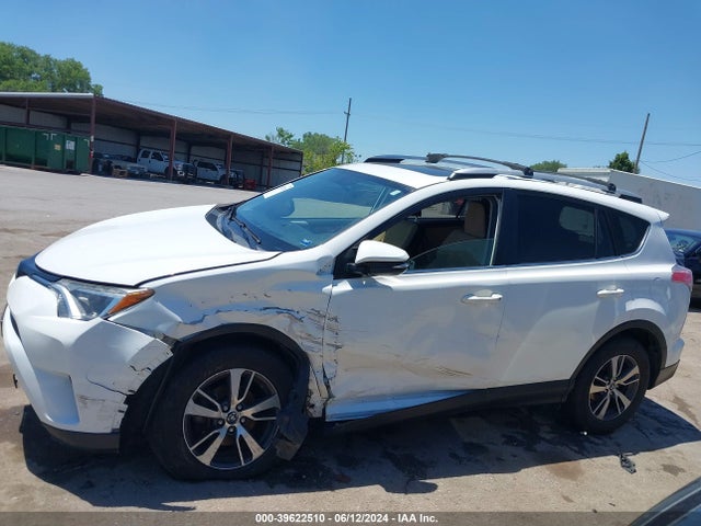 Toyota Rav4 Xle 2016 JTMRFREV9GD183304 Image 6