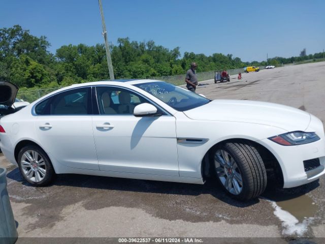 SAJBD4BV5GCY09629 Jaguar Xf 35t Premium