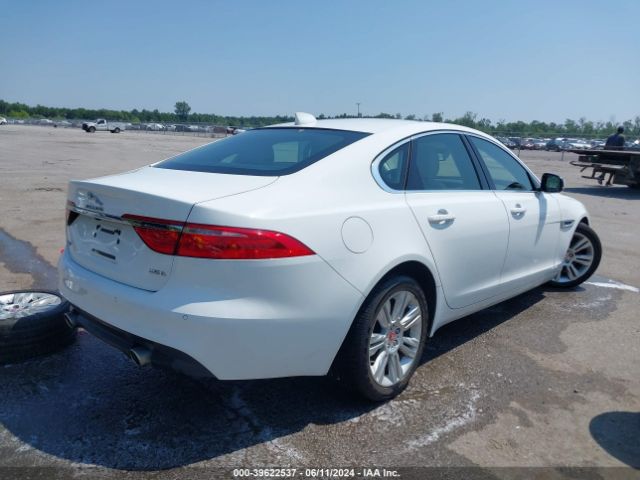 SAJBD4BV5GCY09629 Jaguar Xf 35t Premium