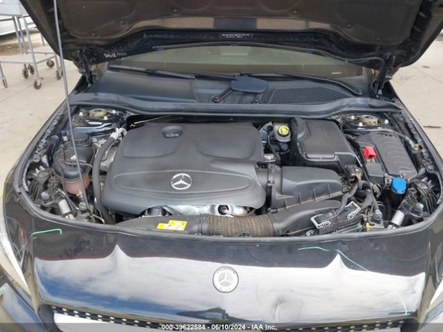 WDDSJ4GB9JN655644 Mercedes-Benz CLA 250 4MATIC