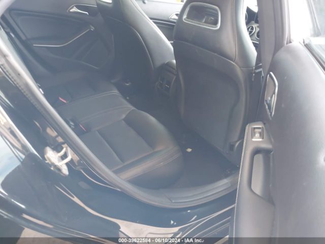 WDDSJ4GB9JN655644 Mercedes-Benz CLA 250 4MATIC