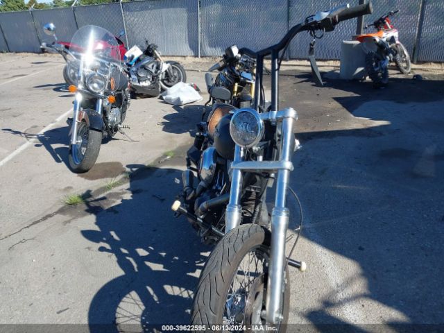 2010 HARLEY-DAVIDSON FXDB 1HD1GX413AC328264 Photo 4