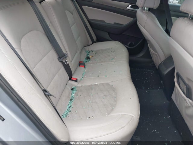 Hyundai Sonata Sport 2.0t 2017 5NPE34AB5HH522450 Image 8