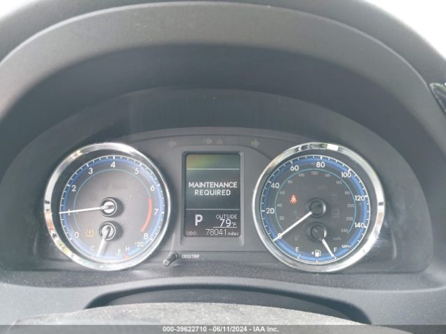 2T1BURHE2KC235977 Toyota COROLLA LE