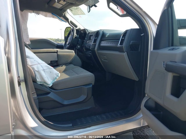 Ford F-250 Xlt 2017 1FT7W2B63HEE53845 Image 5