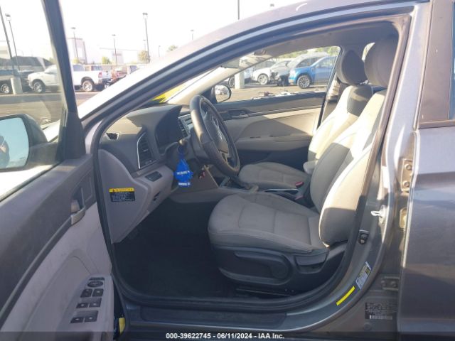 KMHD74LF6HU085916 Hyundai ELANTRA SE