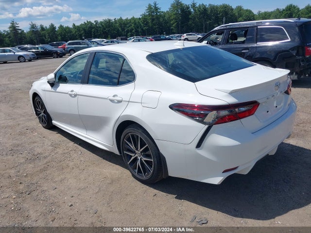 4T1G11AK6NU037275 Toyota CAMRY SE
