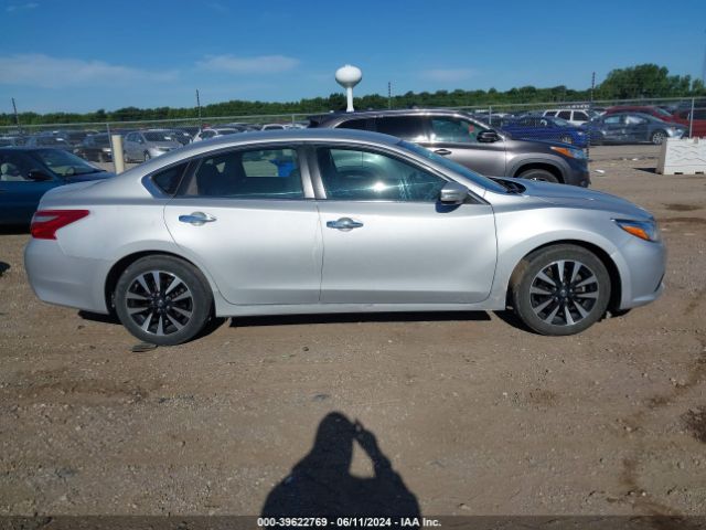 1N4AL3AP1JC179017 Nissan Altima 2.5 Sl