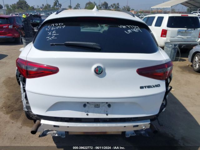 ZASPAJAN5M7D17739 Alfa Romeo Stelvio Rwd