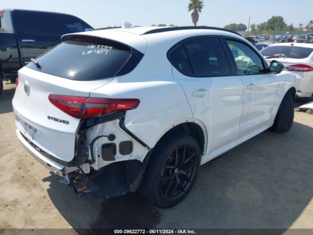 ZASPAJAN5M7D17739 Alfa Romeo Stelvio Rwd