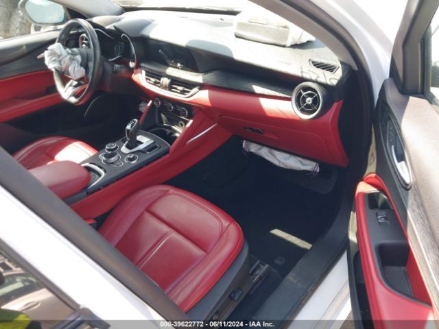 ZASPAJAN5M7D17739 Alfa Romeo Stelvio Rwd