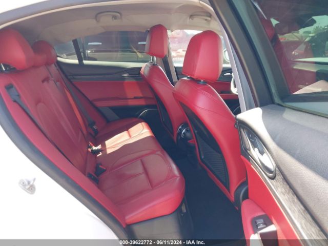 ZASPAJAN5M7D17739 Alfa Romeo Stelvio Rwd