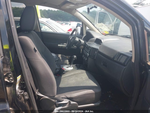 2011 MITSUBISHI ENDEAVOR 4A4JN2AS5BE025850 Photo 4