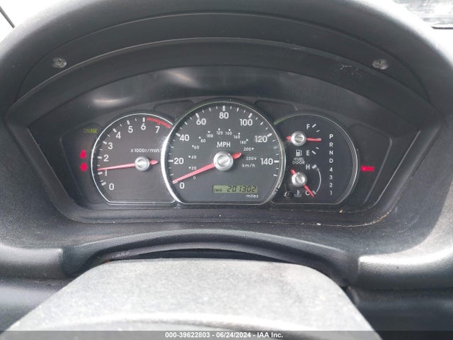 2011 MITSUBISHI ENDEAVOR 4A4JN2AS5BE025850 Photo 6