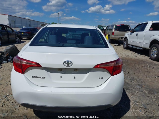 Toyota COROLLA LE 2019 5YFBURHE1KP887117 Image 16