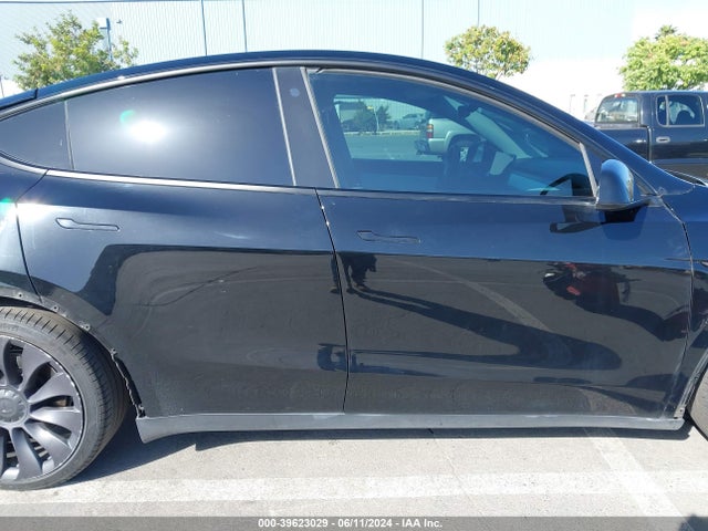 5YJYGDEF4MF209476 Tesla Model Y Performance Dual Motor All-wheel Drive