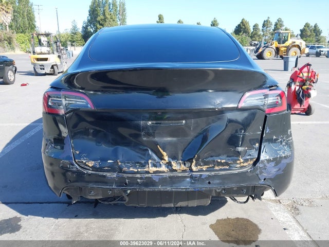 5YJYGDEF4MF209476 Tesla Model Y Performance Dual Motor All-wheel Drive