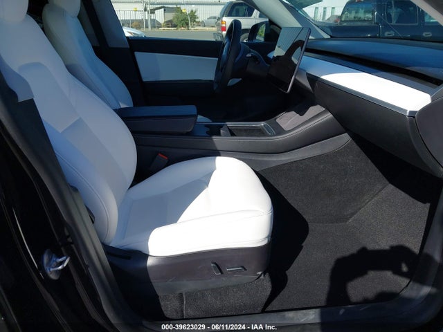 5YJYGDEF4MF209476 Tesla Model Y Performance Dual Motor All-wheel Drive