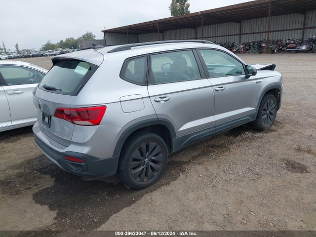 3VVCX7B21NM006766 Volkswagen Taos 1.5t S