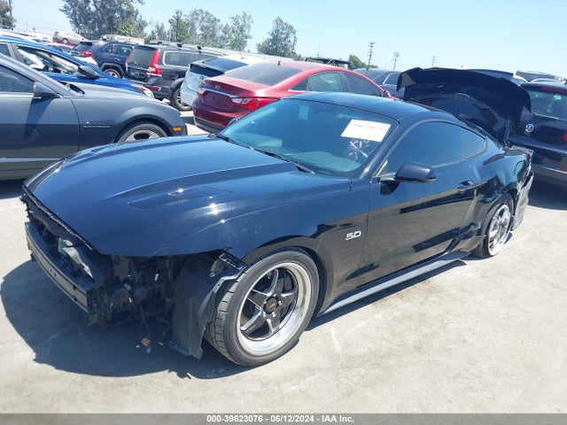 Ford Mustang Gt Premium 2017 1FA6P8CF0H5339978 Image 2